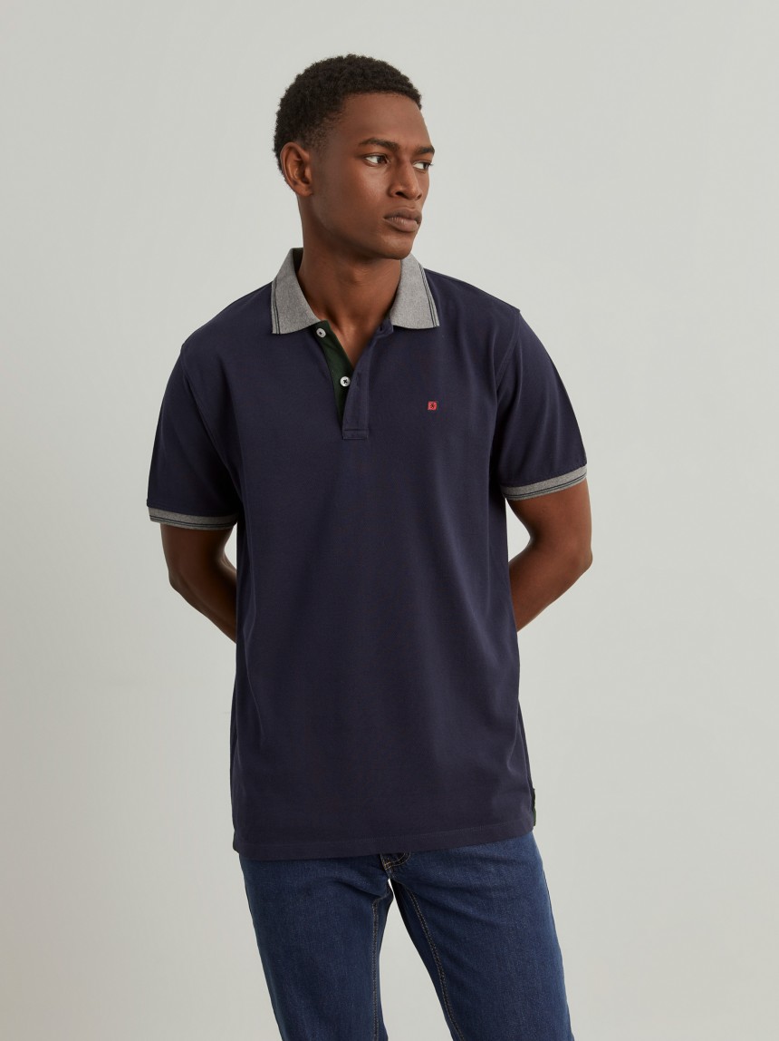 Polo piqué regular fit em algodão