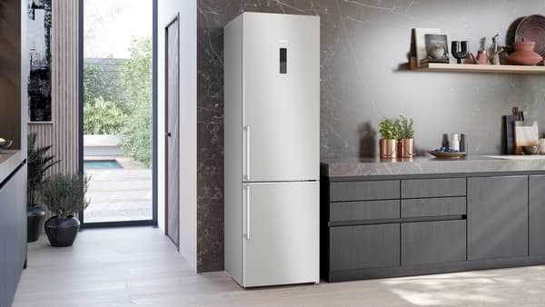 Siemens Køl/frys kombination KG39NAIBT (inox-easyclean)