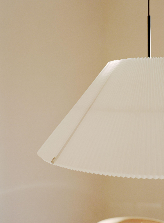 New Works Nebra hanglamp LED large Ø55 wit