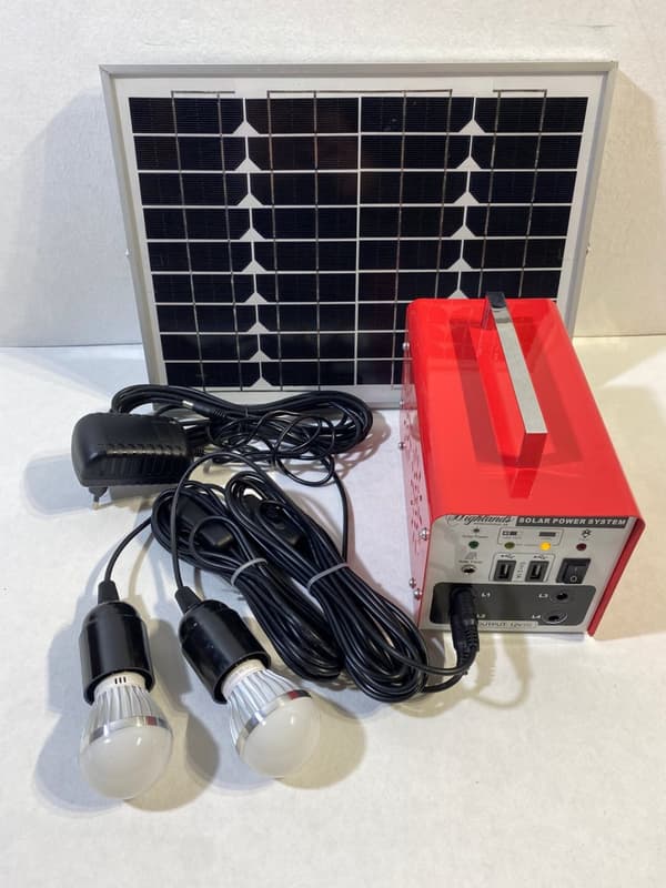 Nödkit, reservel, solcellsdrivet portabelt elverk 10 watt, 84Wh