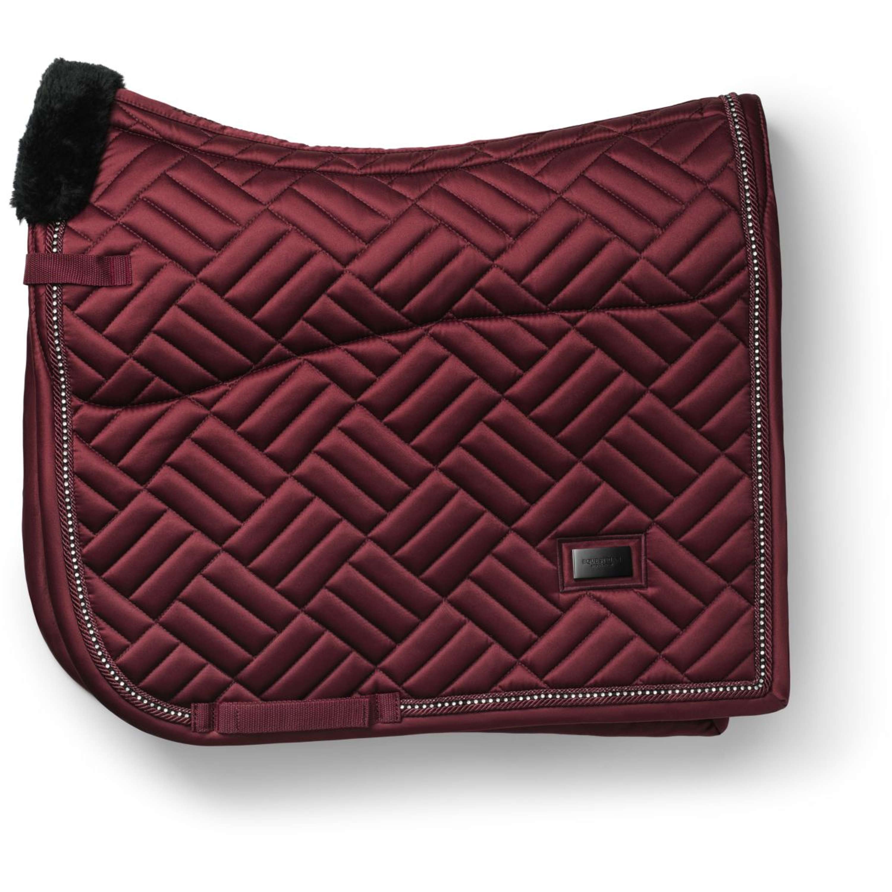 Equestrian Stockholm Zadeldekje Vegan Fur Dressuur Crystal Bordeaux