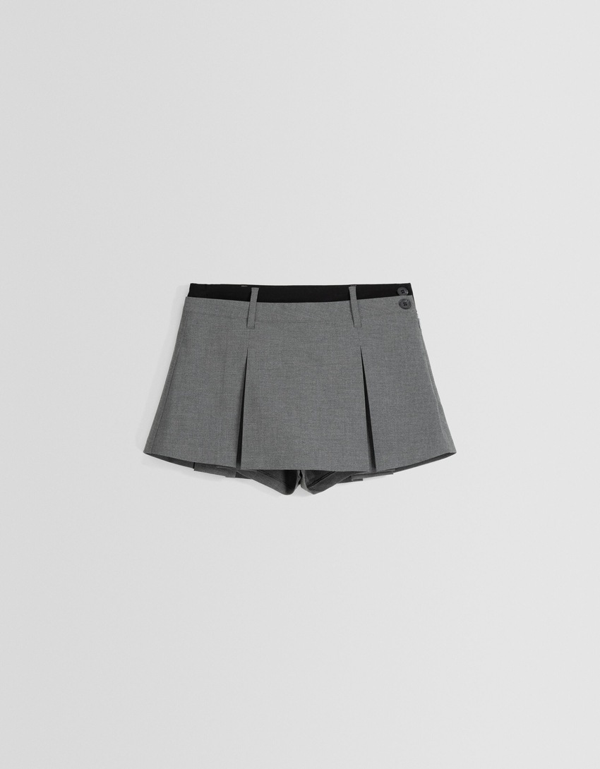 Saia-calça sob medida com pregas caixa