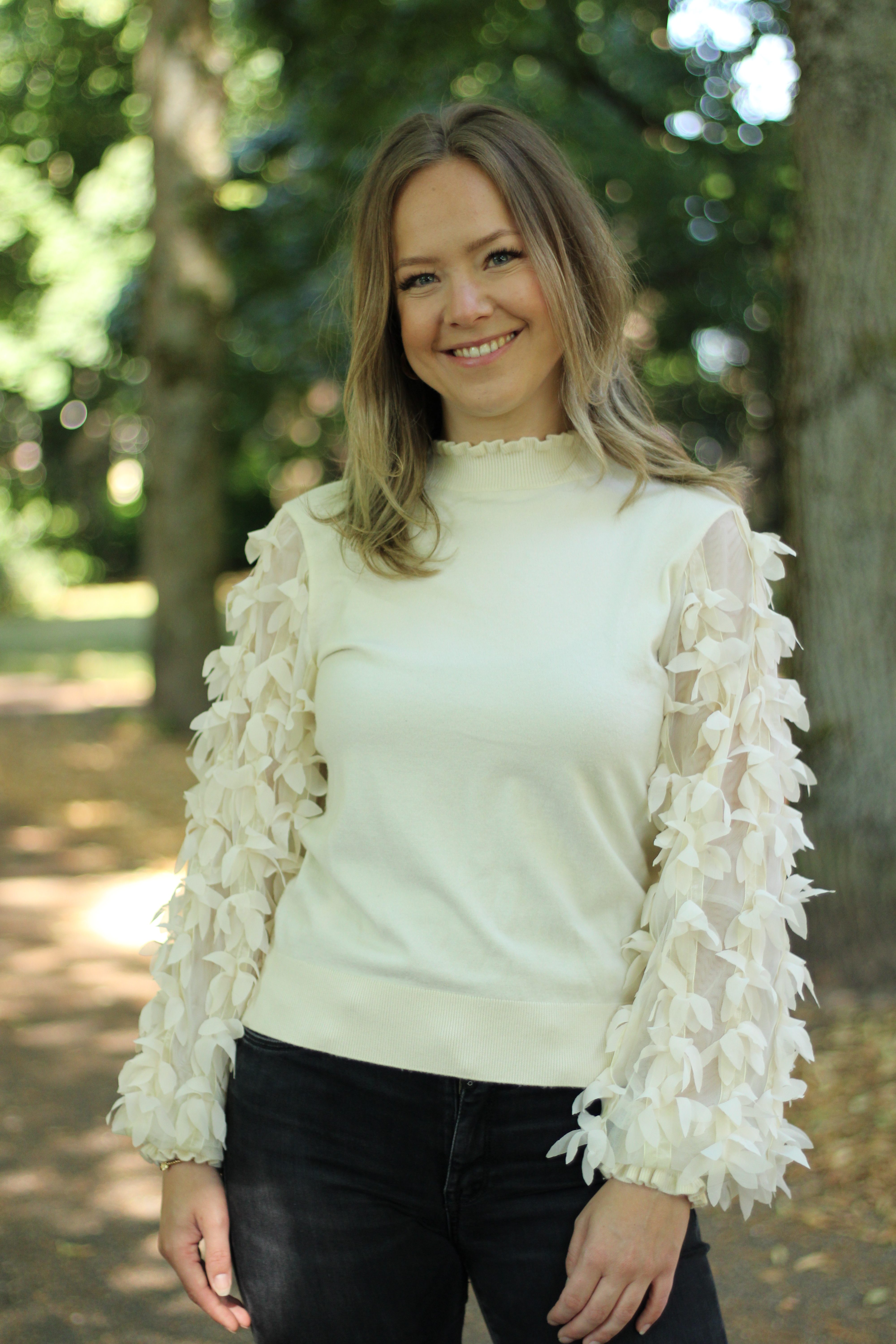 Rino & Pelle - Romi Knitted Pullover With Fancy Sleeves - Birch