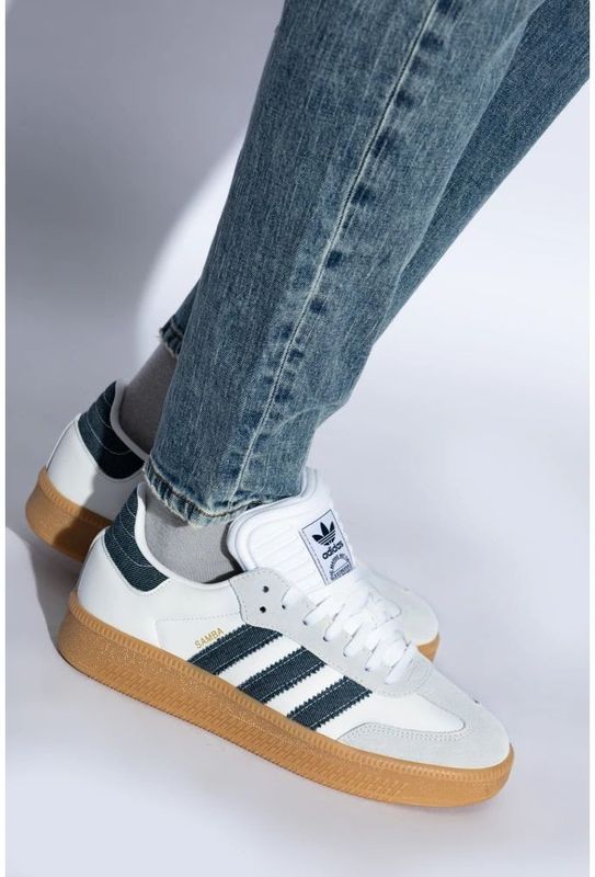 adidas - Samba XLG - Sportschoenen - Wit - Leer