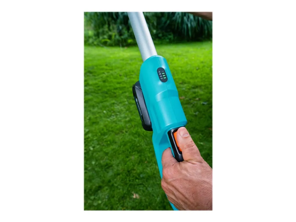 Gardena Batteridrevet teleskophækkeklipper THS 42/18V, sæt
