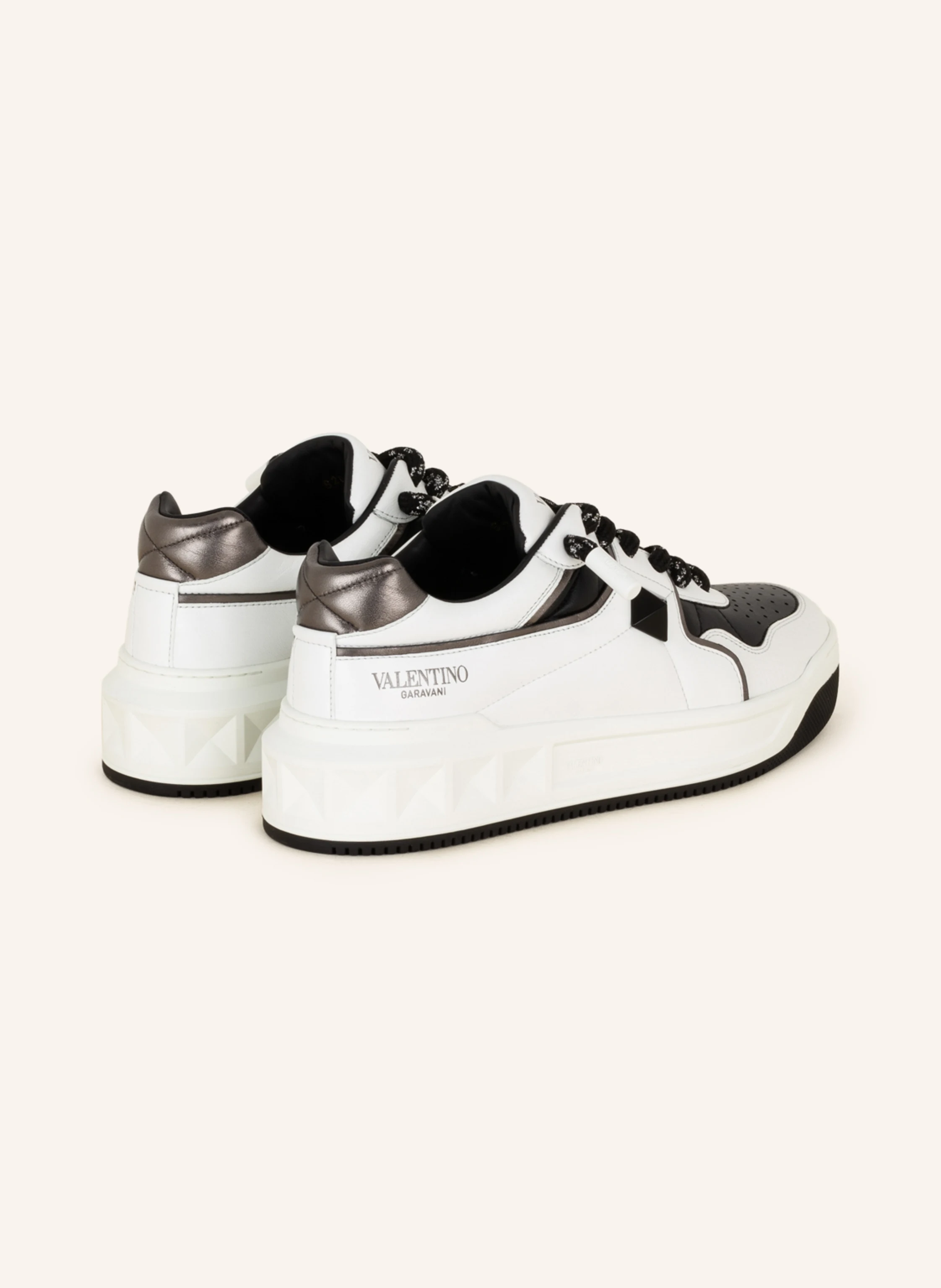 VALENTINO GARAVANI Sneaker ONE STUD mit Niete und Glitzergarn
