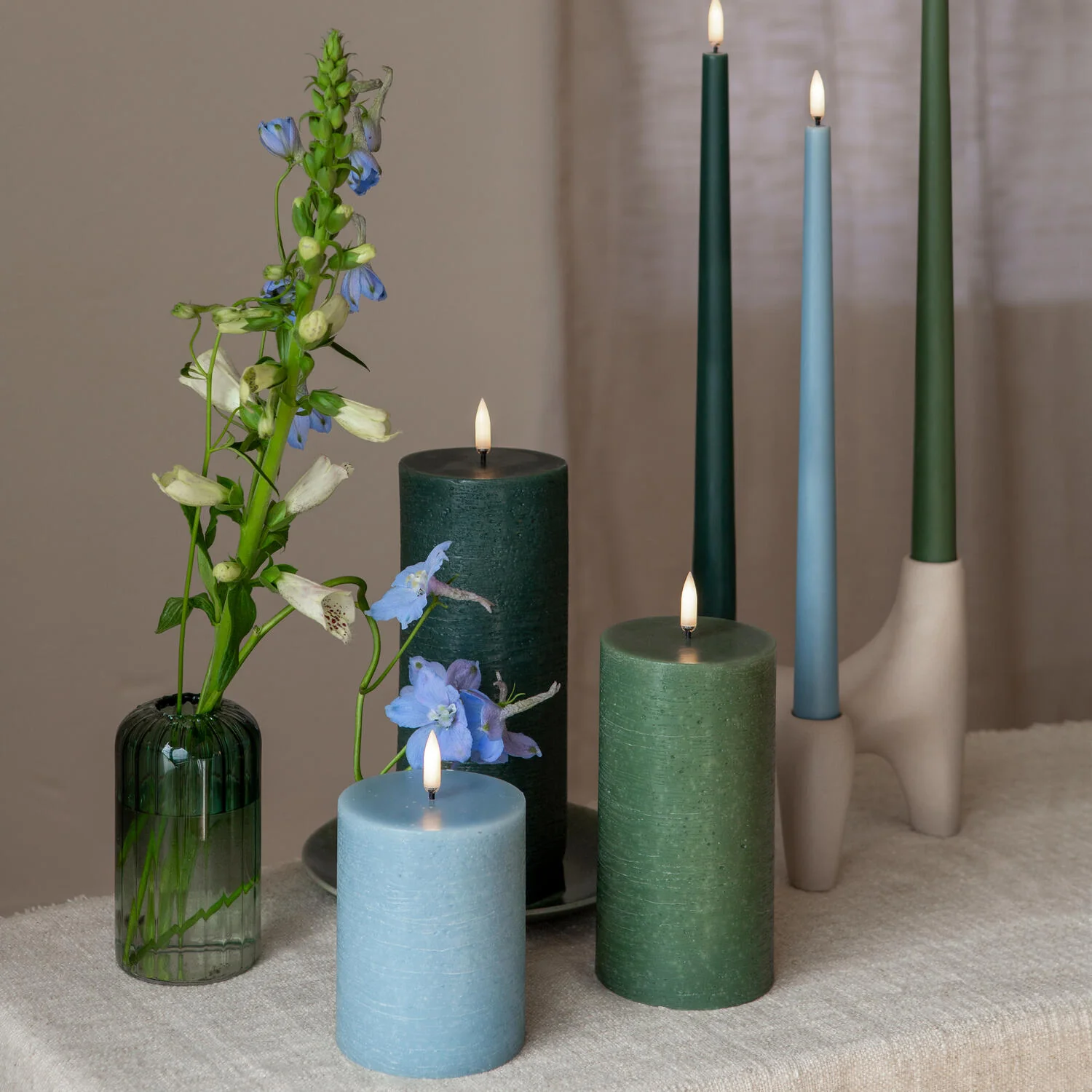 Uyuni  LED Rustic Pillar lys, Olive green - H20 cm.