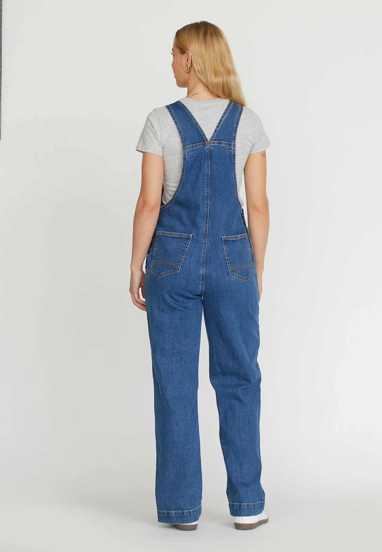 Sisters Point Onea-Overall 921 mid blue wash