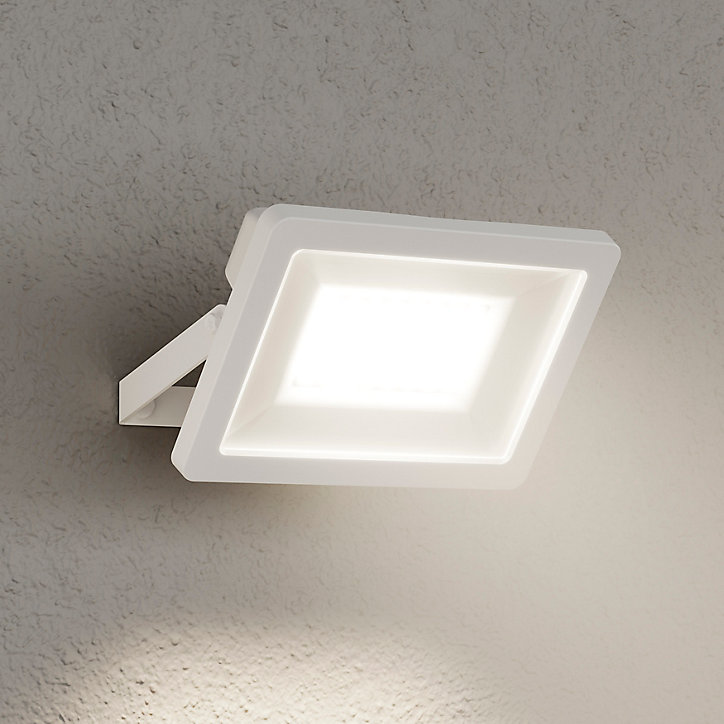 Projecteur LED Lucan 3000lm 30W IP65 GoodHome blanc