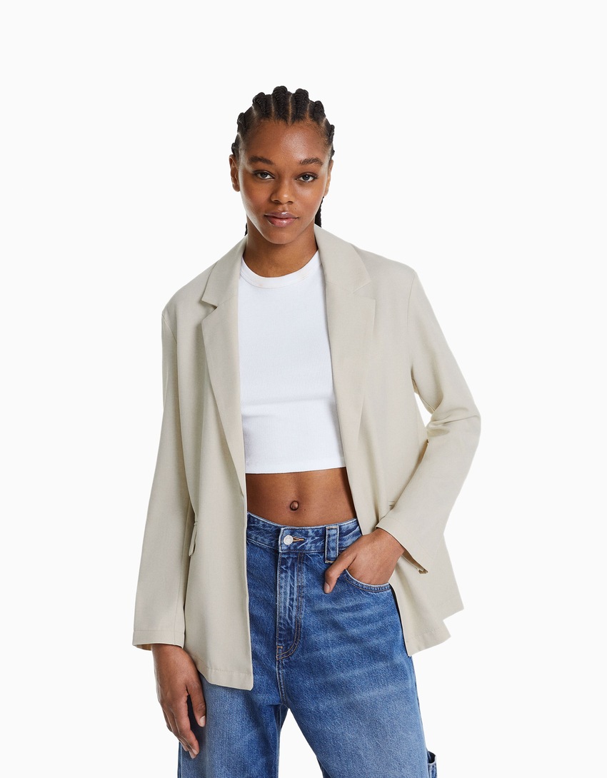 Blazer fluido de corte feminino