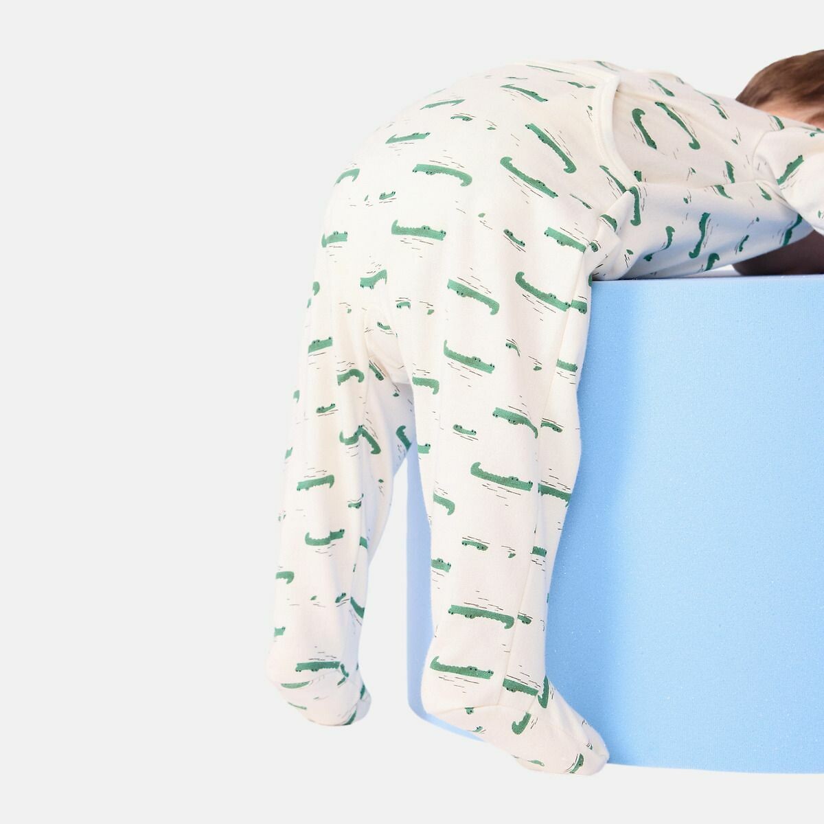 PETIT BATEAU<br>Pijama de bebê em fleece escovado com estampa e abertura nas costas