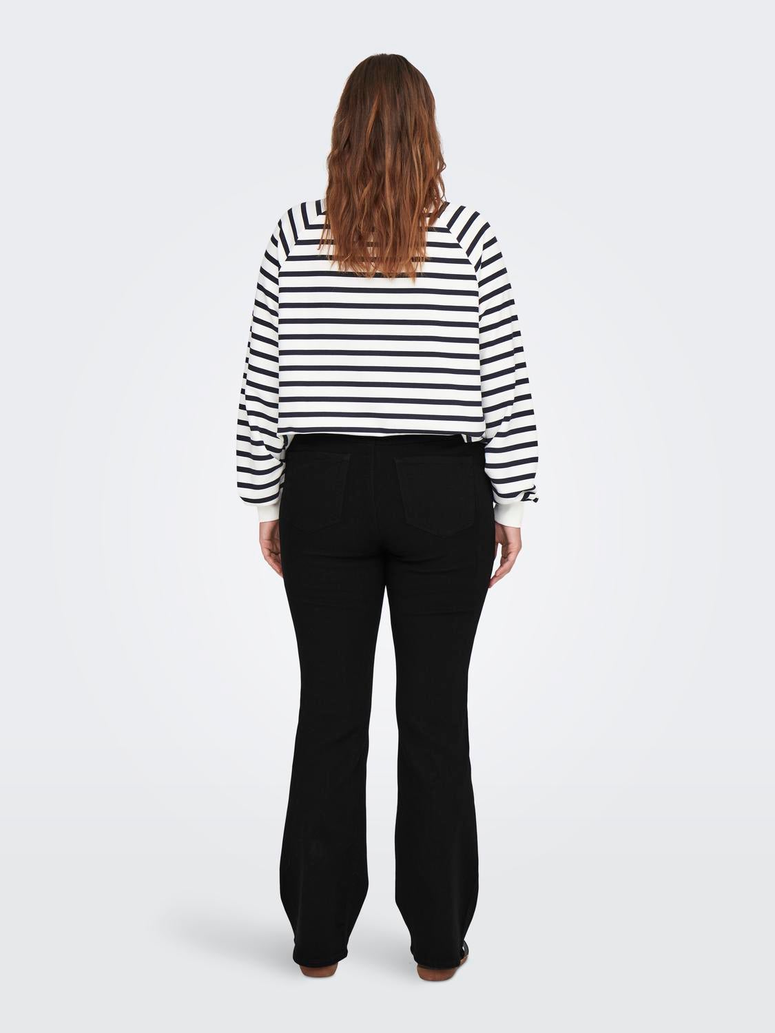 CARHELLA Mittlere Taille Retro-Fit, ausgestellt Jeans Black