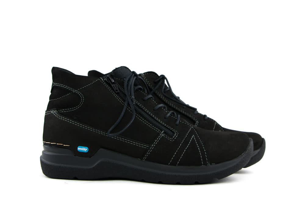 Wolky Hoge Veterschoenen Zwart Why Antique Nubuck