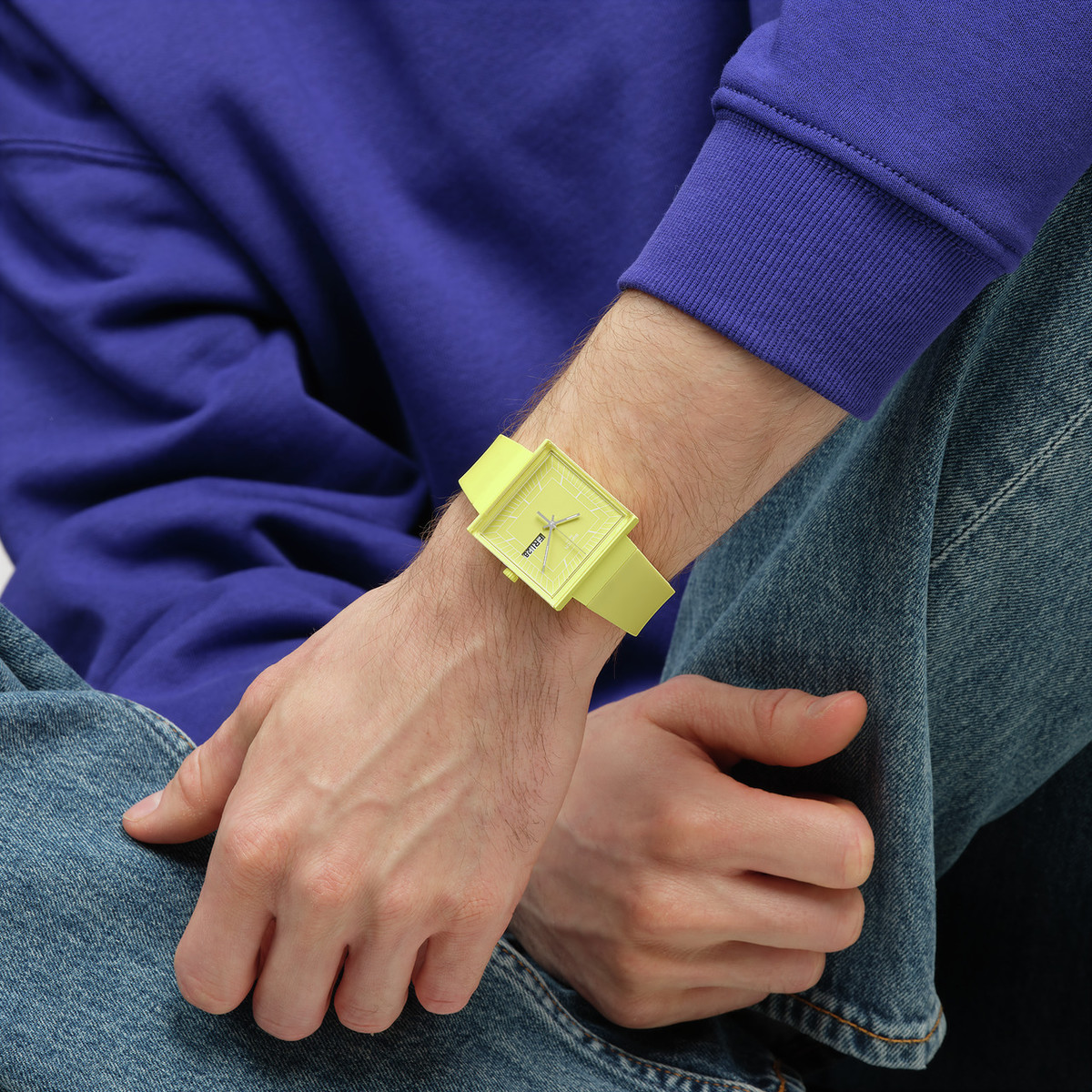 Montre SWATCH Square bioceramic What if lemon? homme bracelet matériau biosourcé jaune