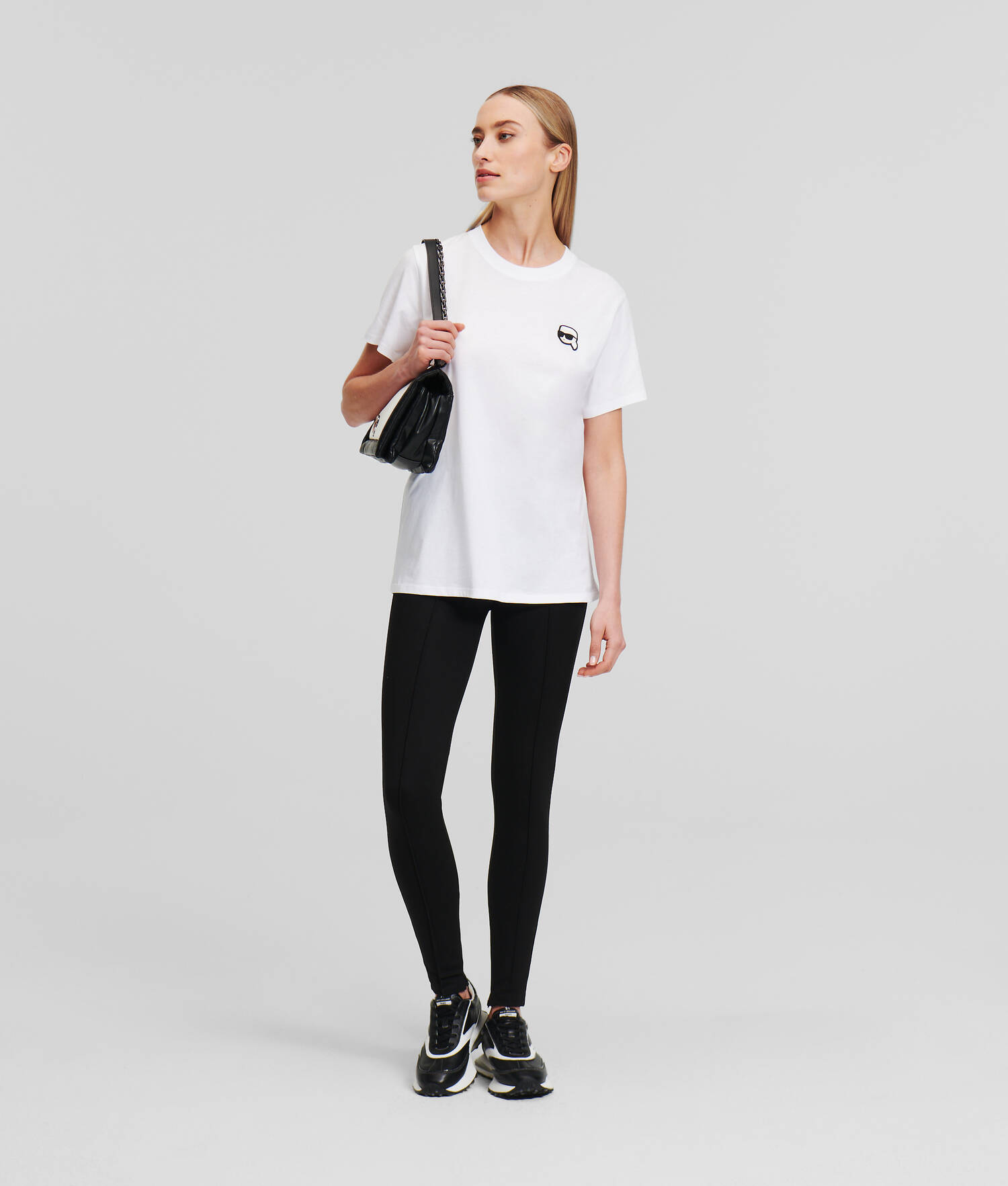 T-SHIRT AVEC ÉCUSSON K/IKONIK
