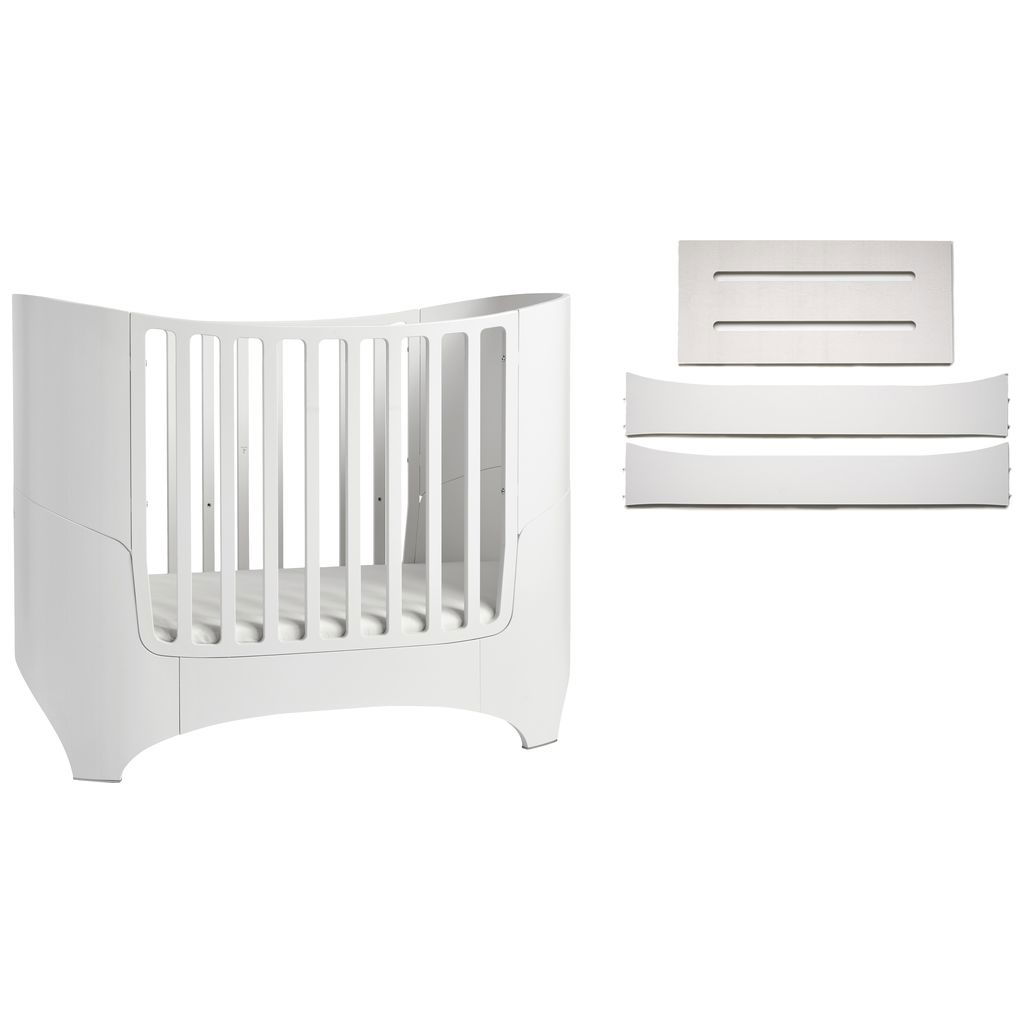 LeanderLeander   Classic Babybett mit Junior Erweiterungsteile weiss