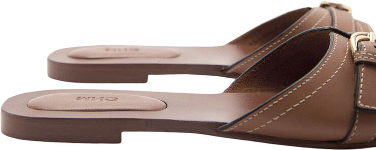 MANGO Buckle leather sandals Medium brown