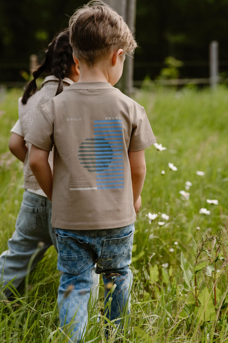 DAILY7 camel daily7 t-shirt t-shirt backprint daily7