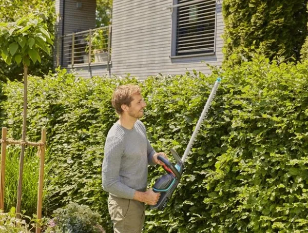 Gardena Batteridrevet hækkeklipper ComfortCut 60/18V, solo