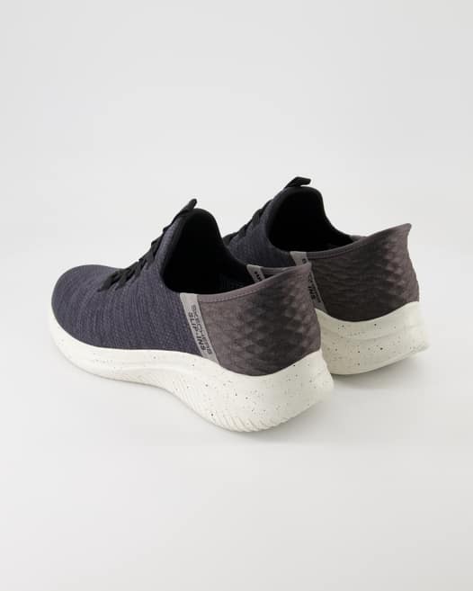 Skechers Ultra Flex 3.0 - Right Away Sneaker in Schwarz