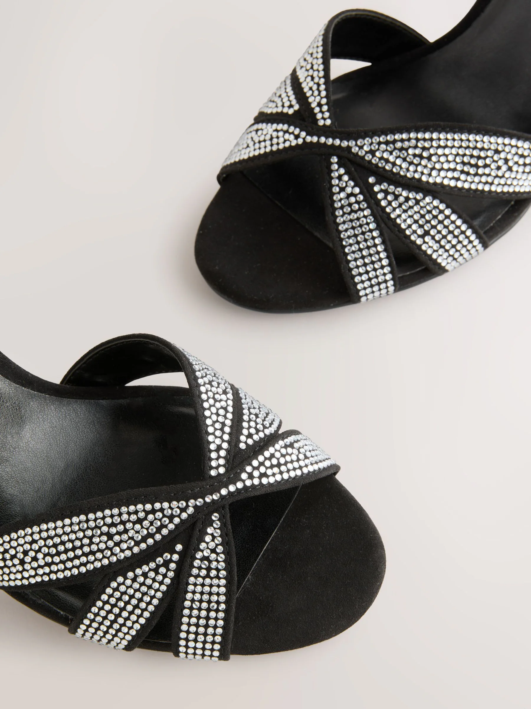 Zwart gelast - Forever Comfort® Leather Lattice Front Heeled Sandals