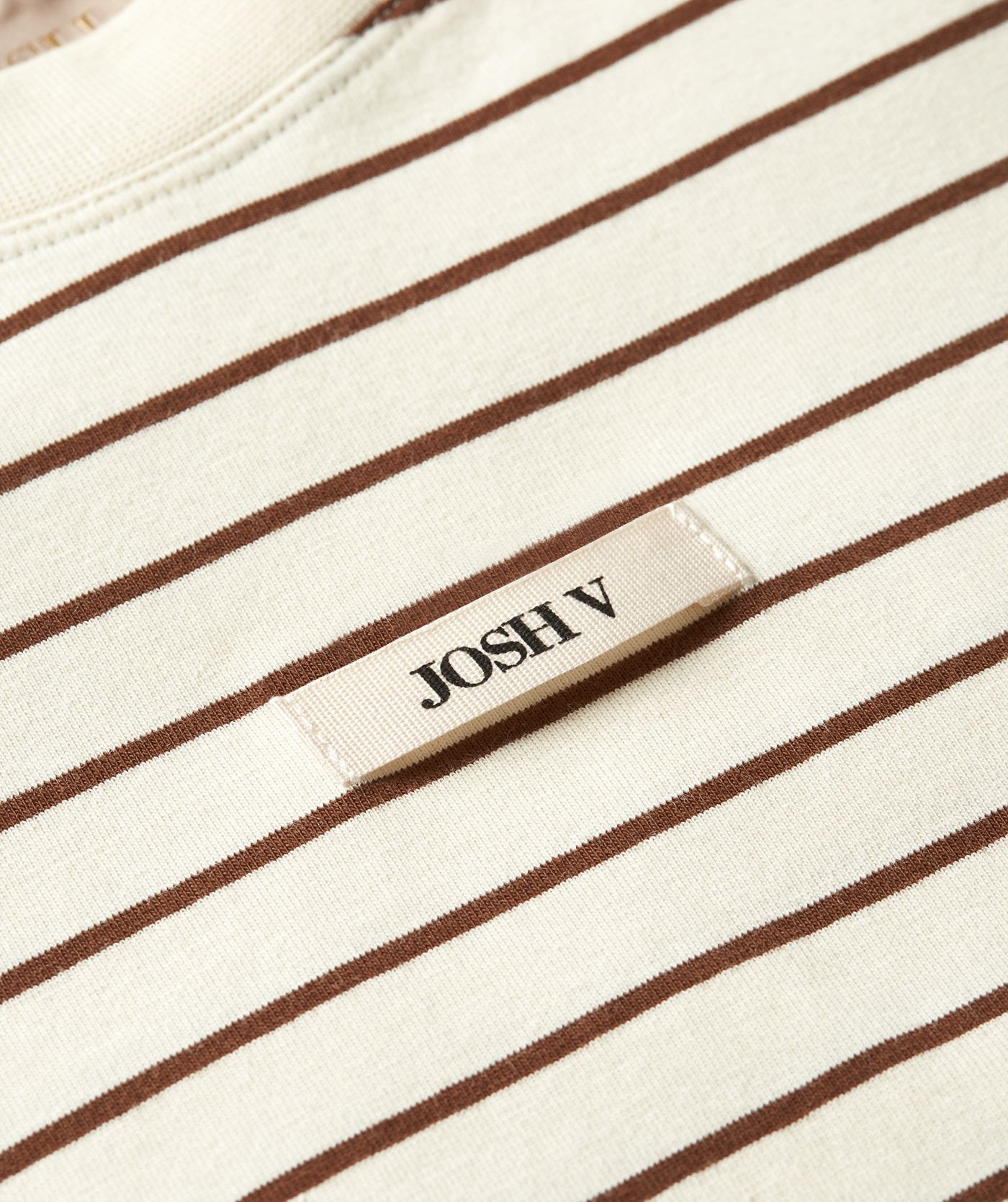 SUE T-shirt met schoudervulling - creme white dark brown