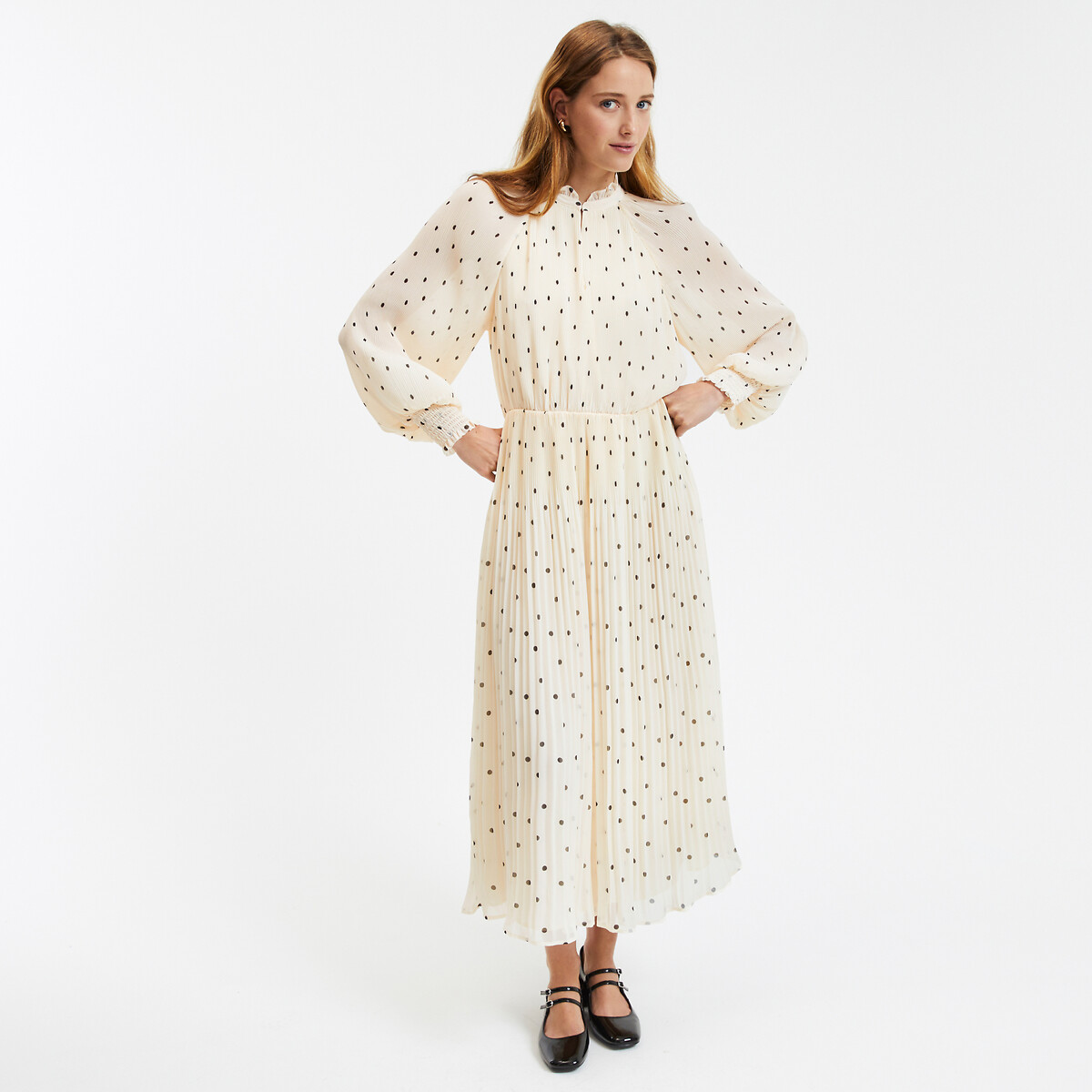 COLEÇÕES LA REDOUTE<br>Corte longo e evasê, estampa de bolinhas