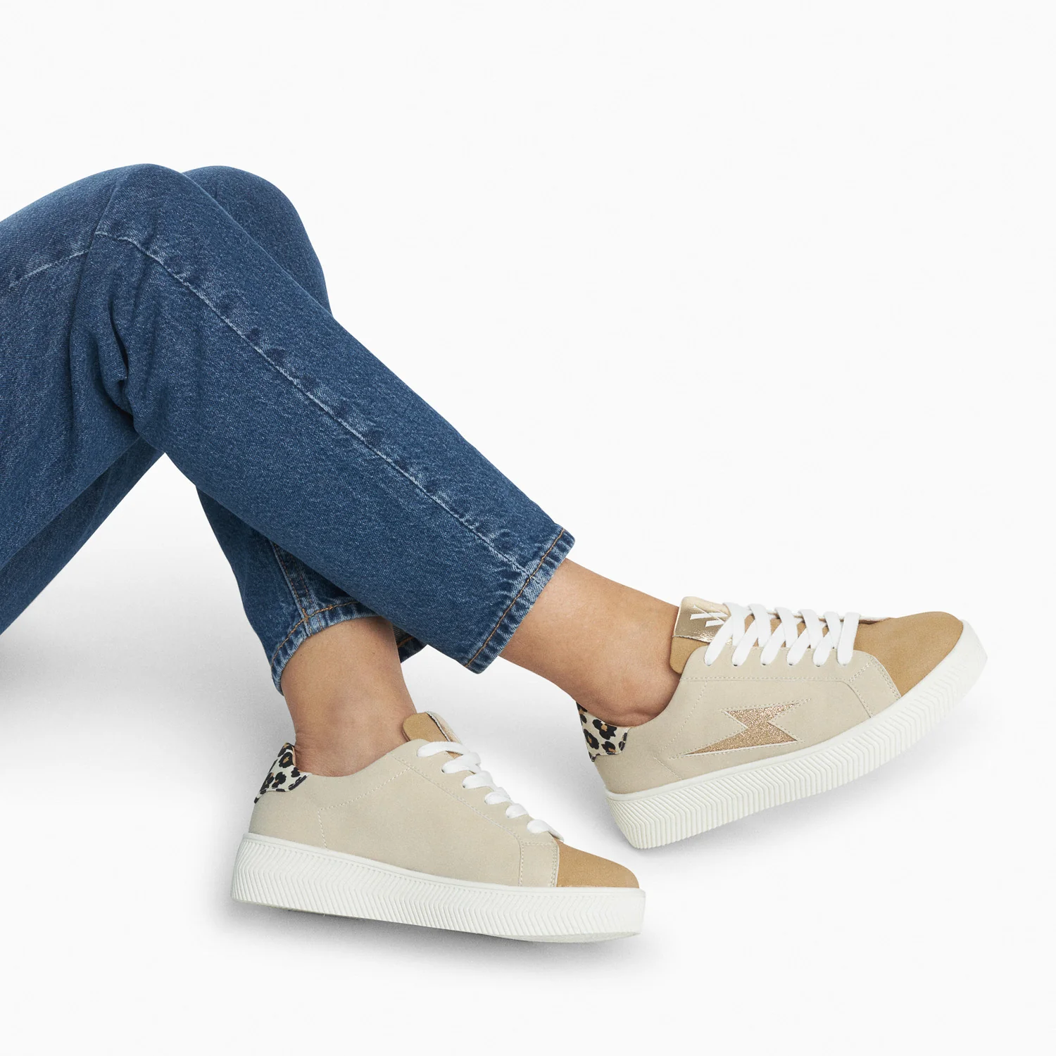 Sneakers-Baskets éclair Berthe beige et camel à lacets