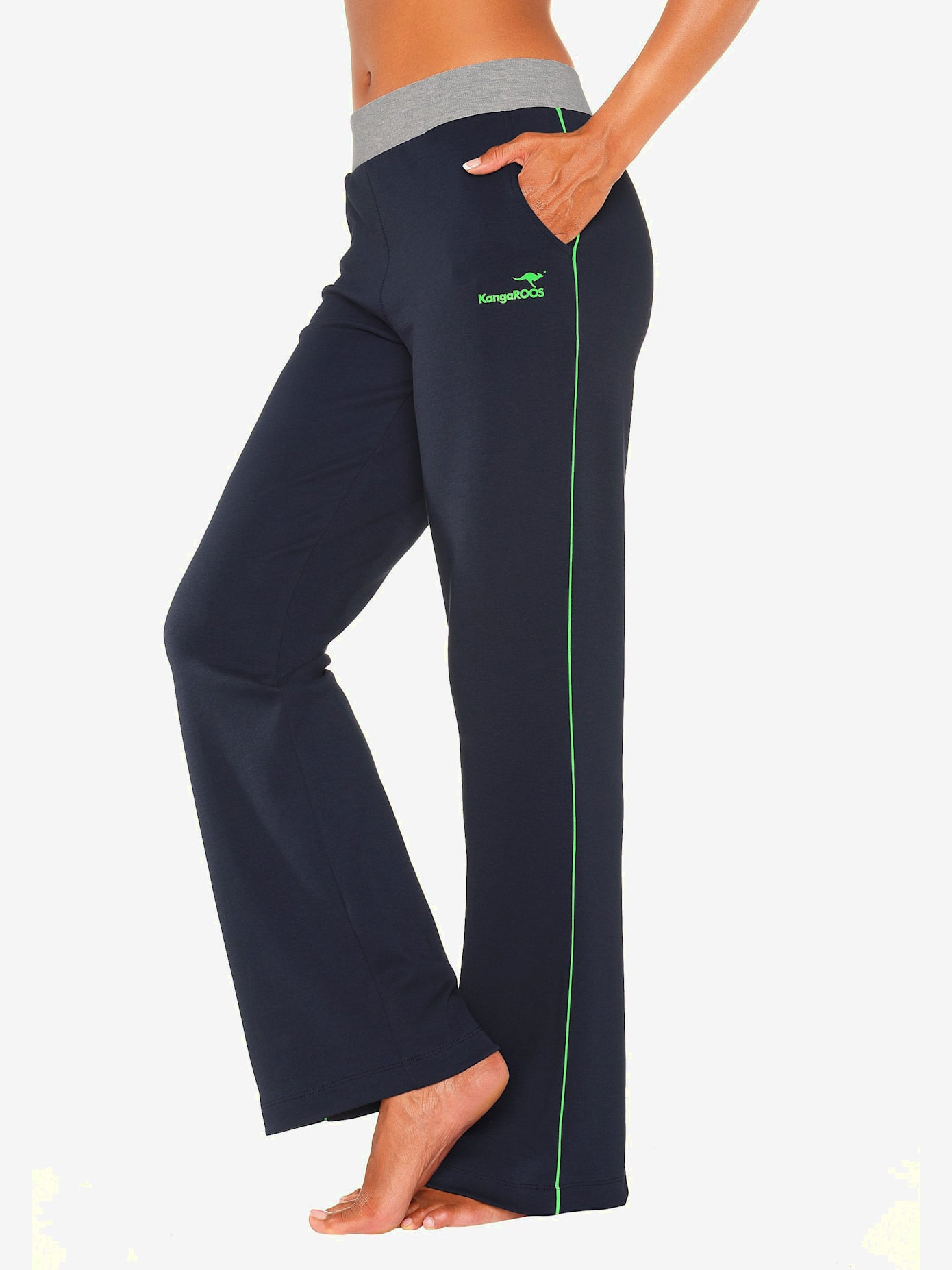 Pantalon détente, jambes larges