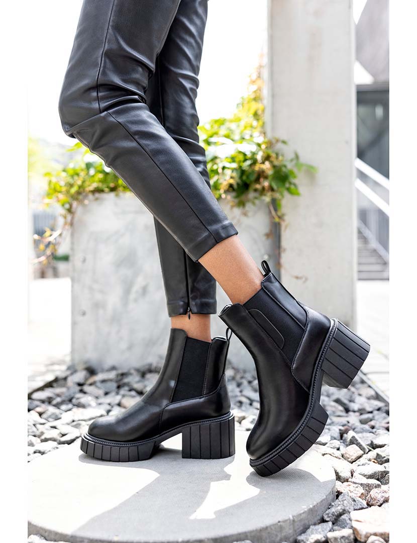 Black Chelsea Boots