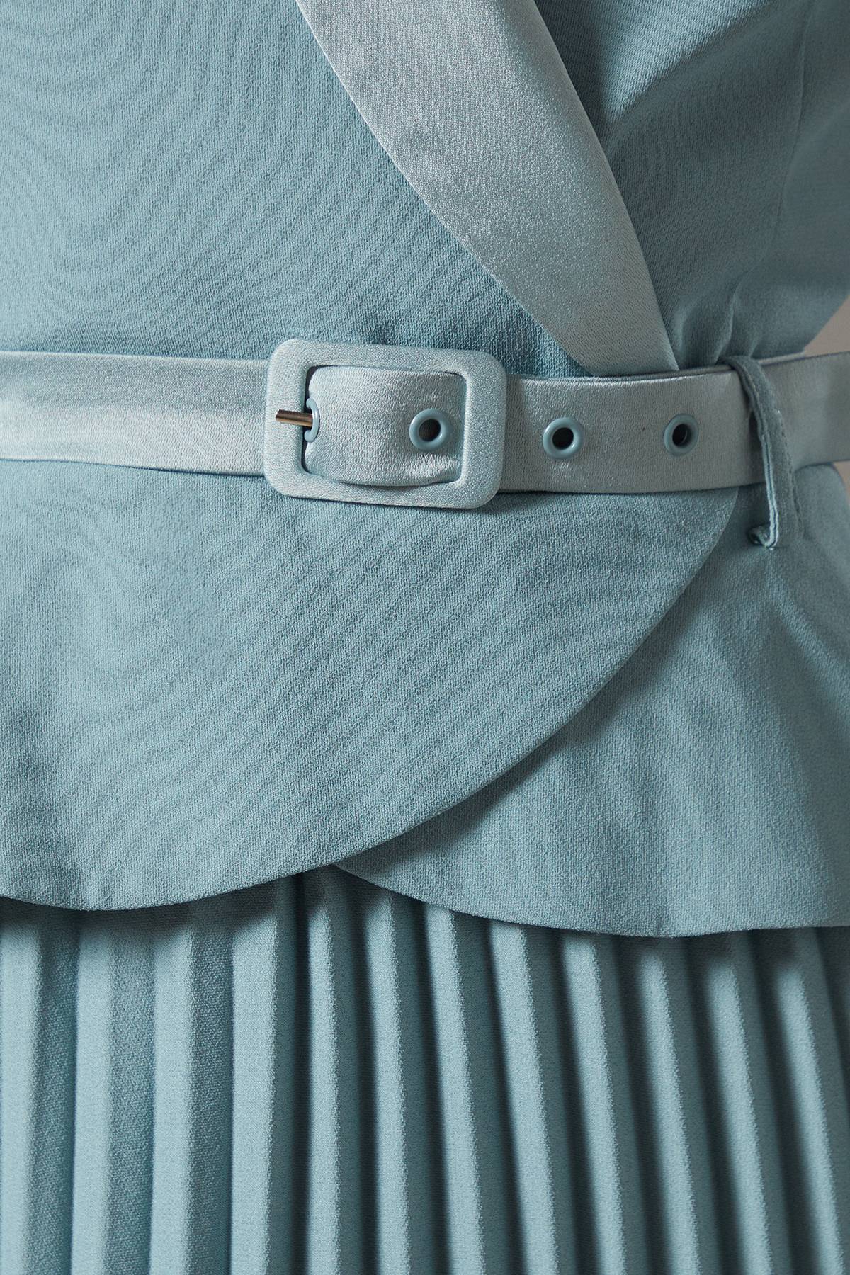 Coast Robe 2 en 1 avec Jupe Plissée