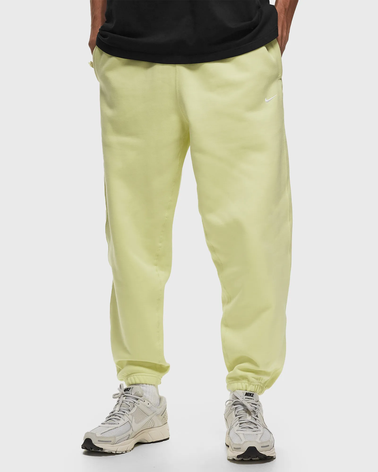 Nike Solo Swoosh Fleece Pants