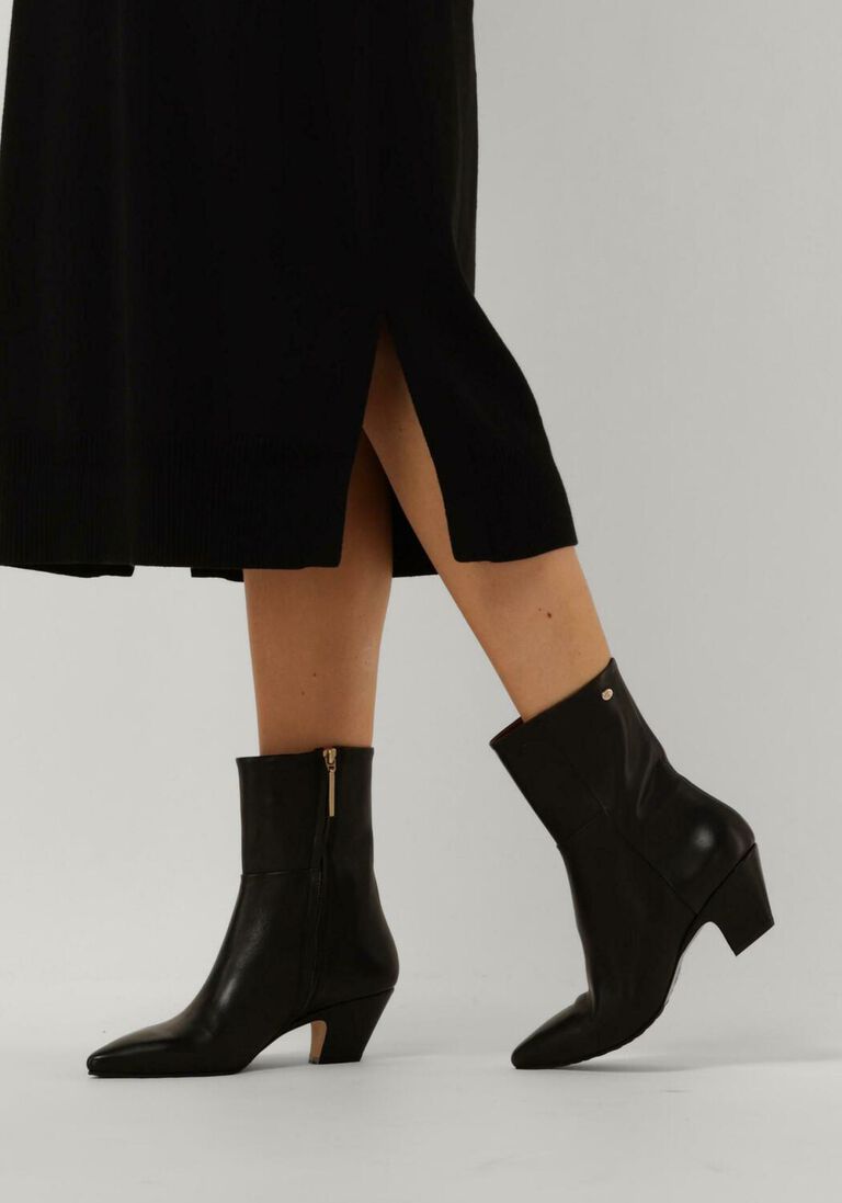 FRED DE LA BRETONIERE zwarte fred de la bretoniere enkellaarsjes rose ankle boot
