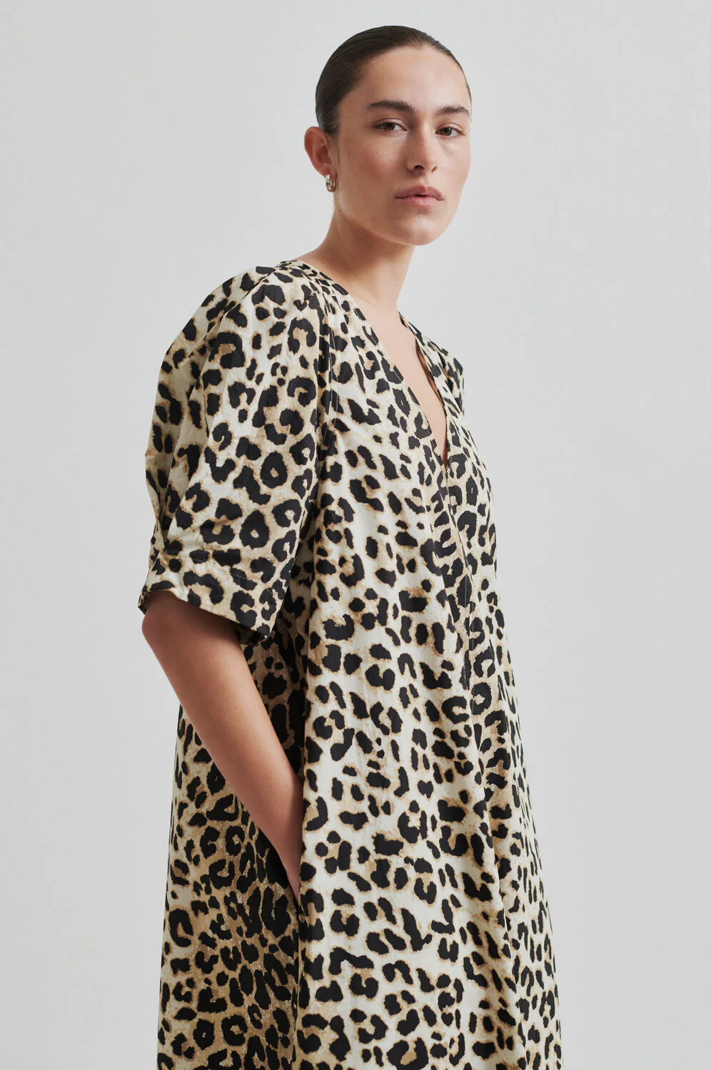 Second Female  Leoa lang kjole - Kelp