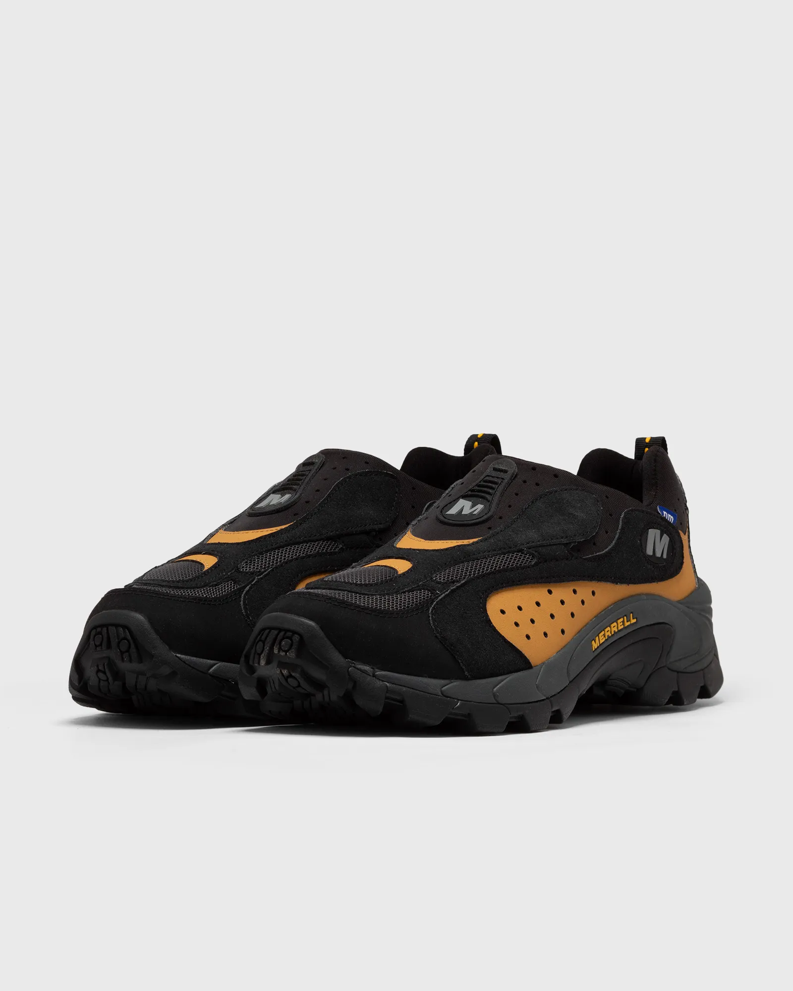 Merrell 1-TRL MOC SPEED STRK EVO SE X Nicole McLaughlin