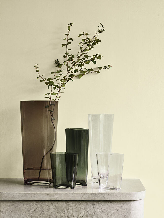 &Tradition Collect Vase SC35, Smoke. H24xB20xD1 Smoke