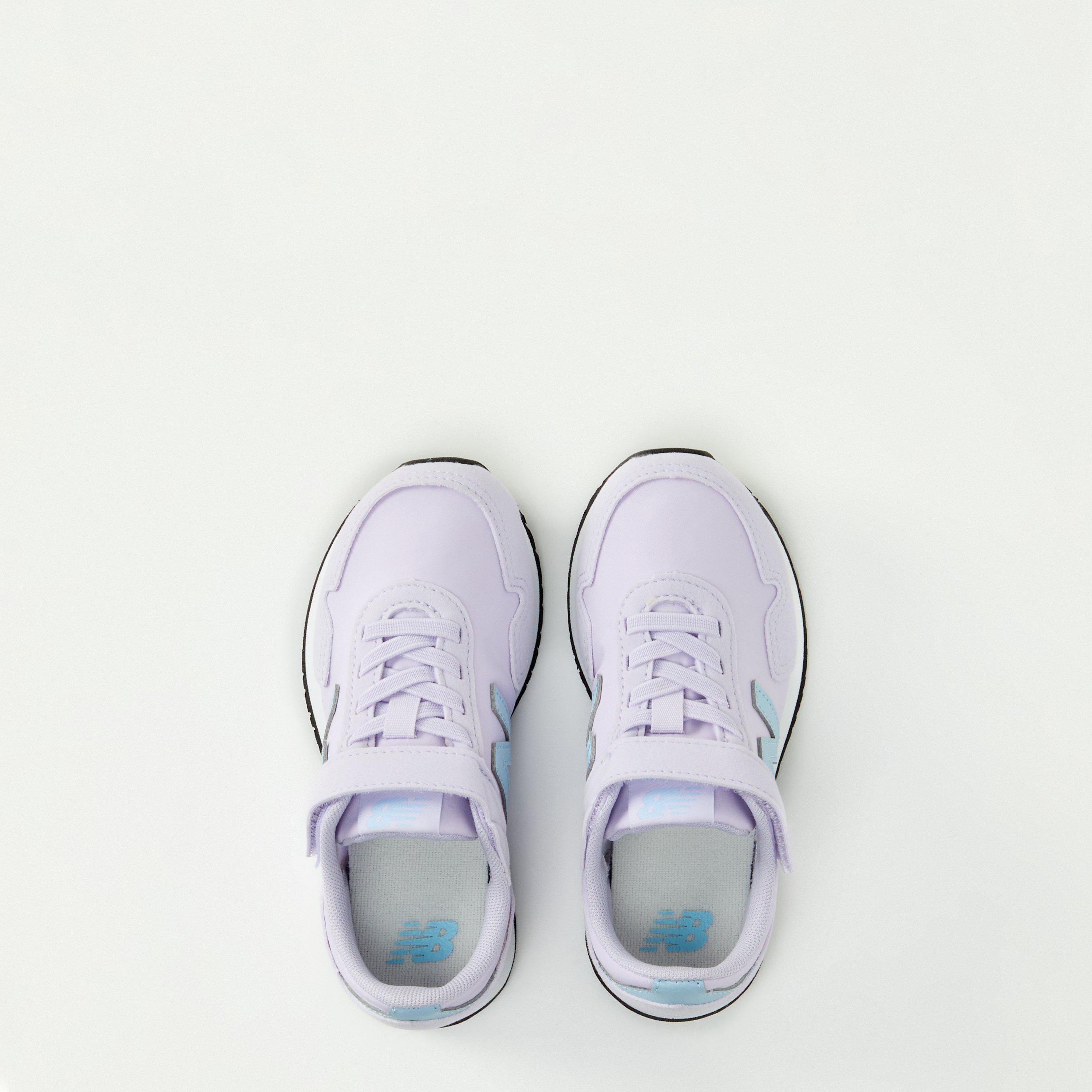 New Balance 323