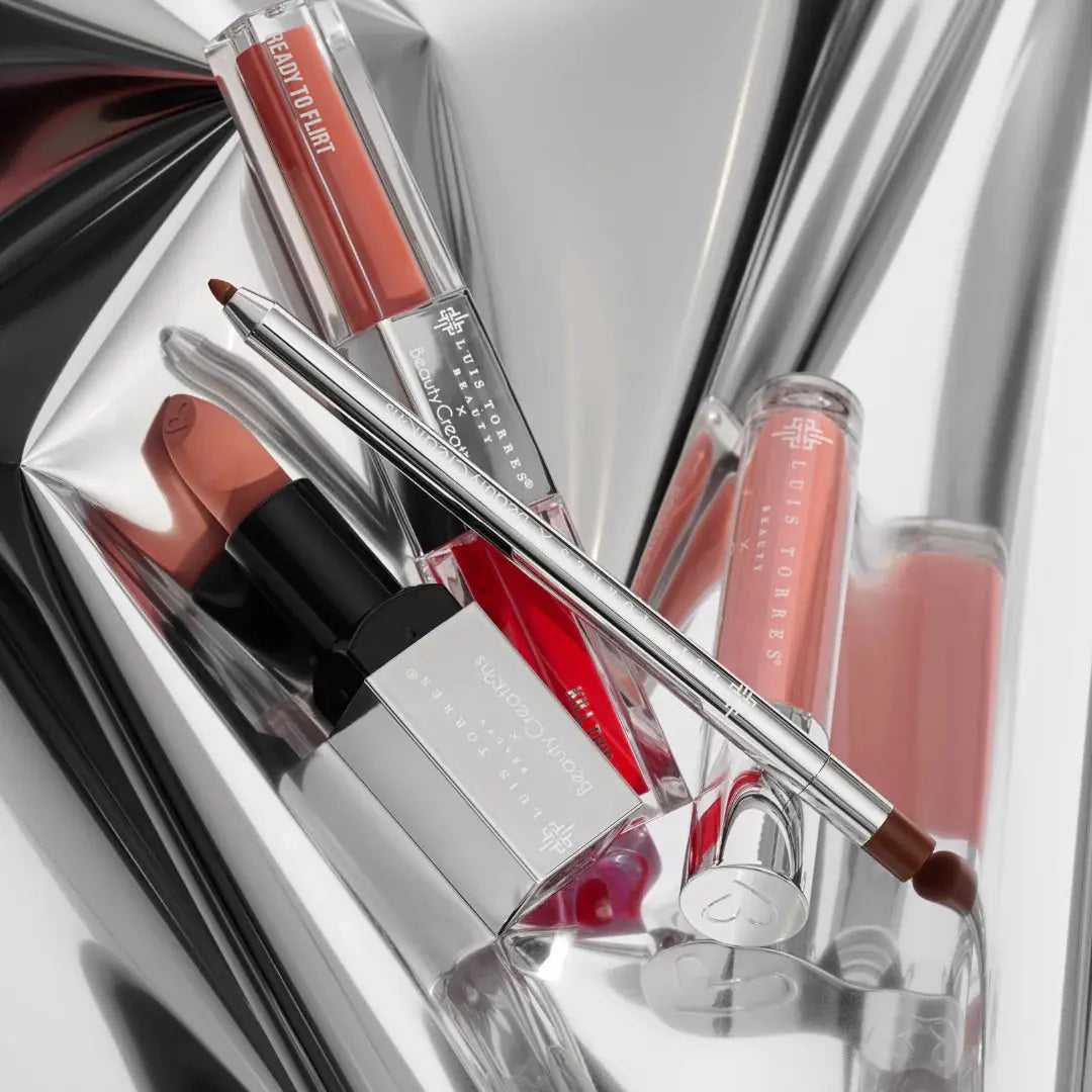 x Luis Torres Lip Set