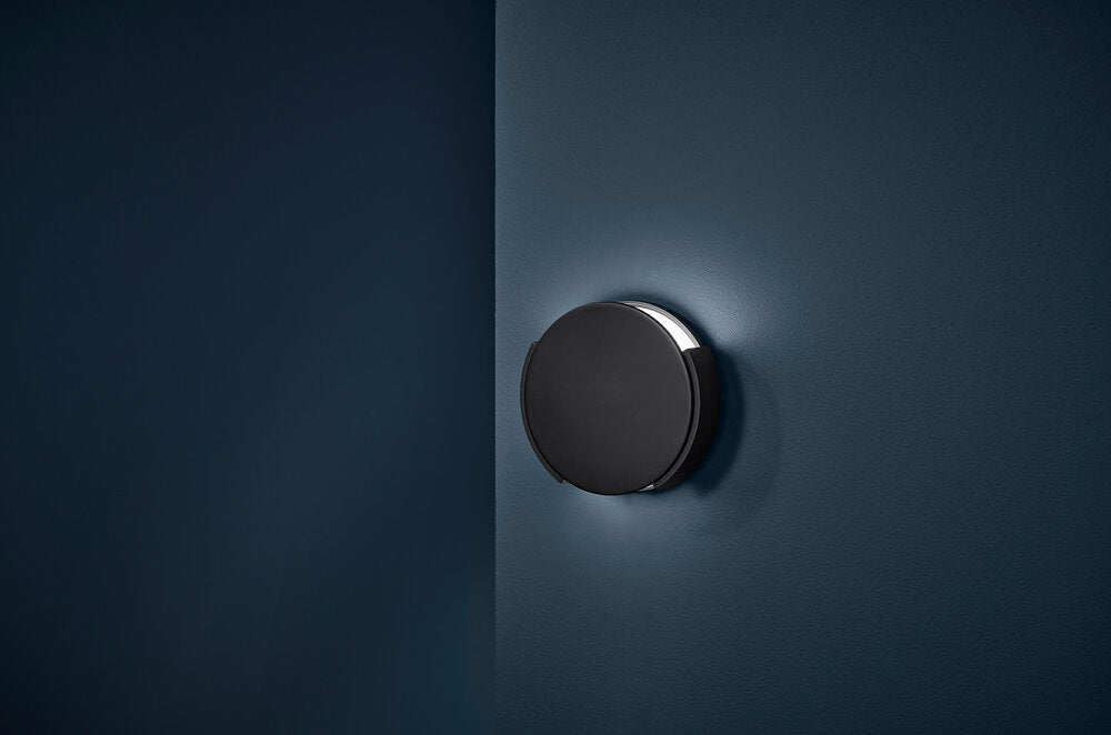 Frandsen  Rotate væglampe, sort - Ø15 cm.