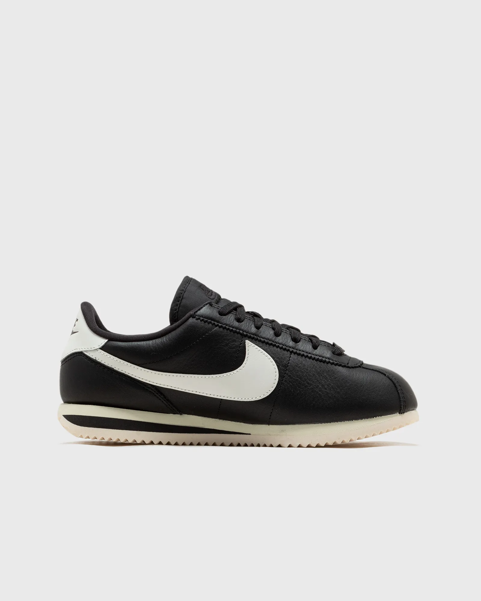 Nike WMNS Cortez 23 Premium