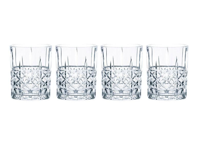 4 whiskyglazen of 4 long drink glazen