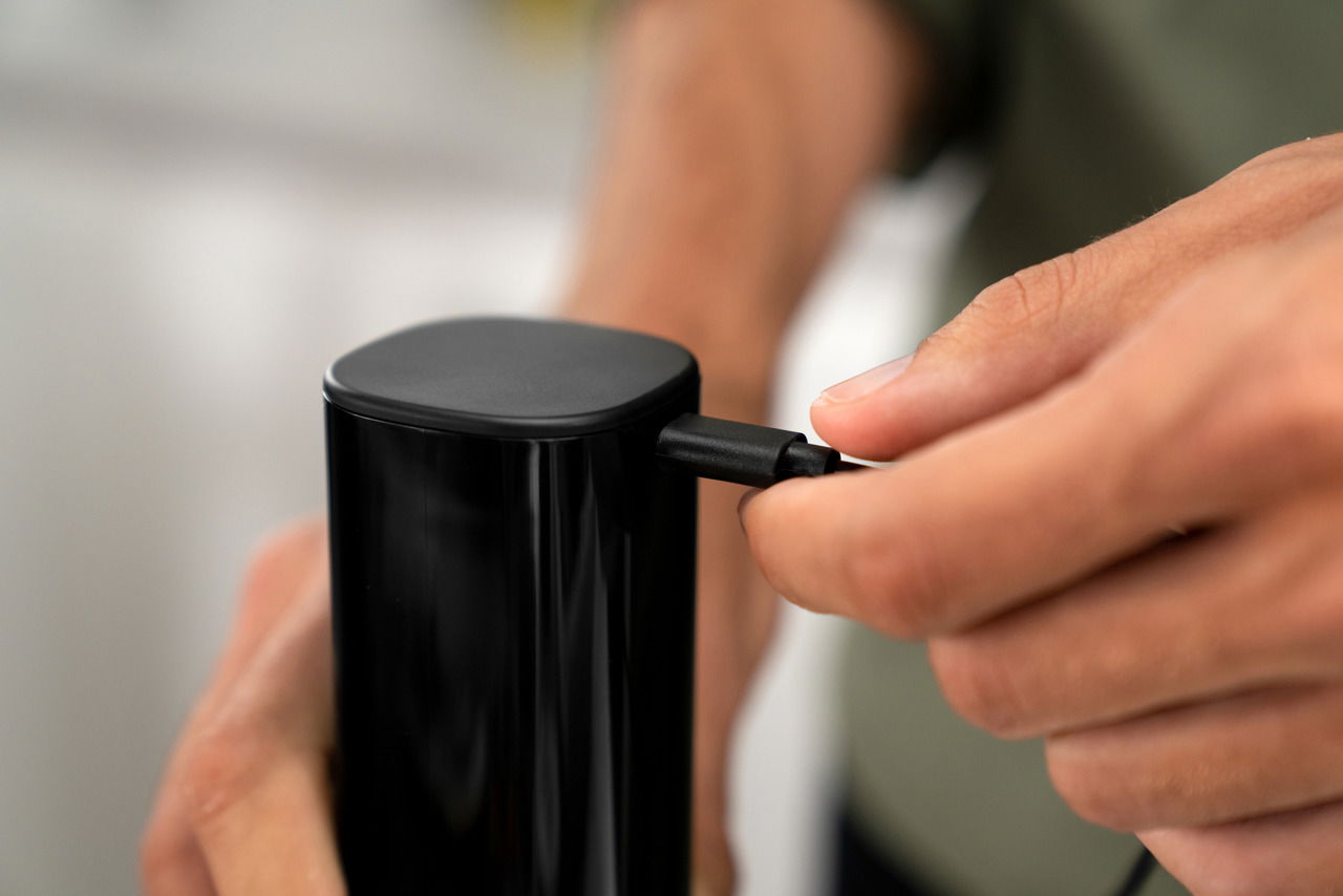 ZWILLING ENFINIGY BLACK Elektrische Pfeffer- und Salzmühle