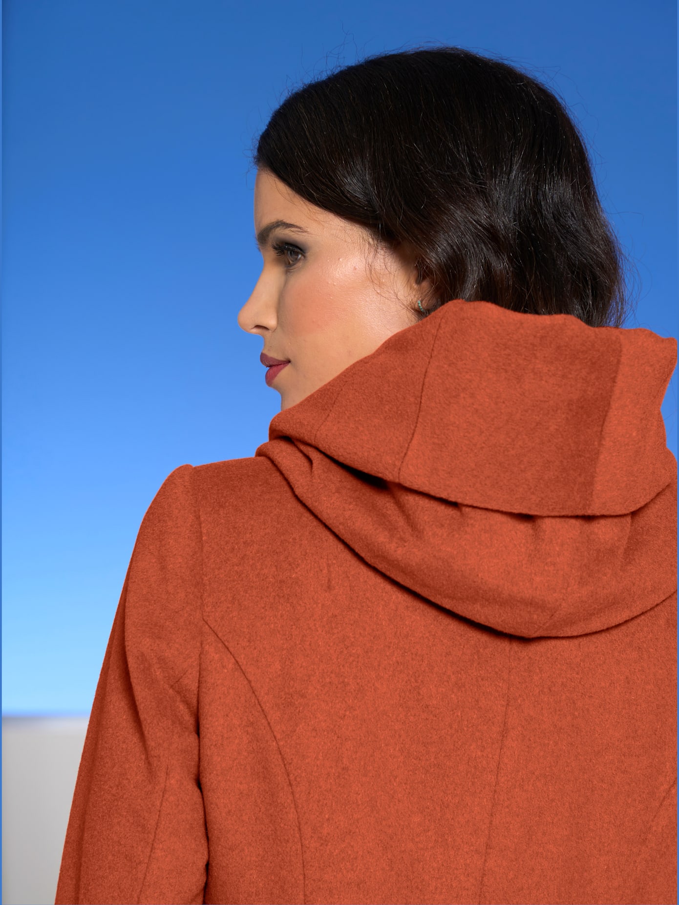 Manteau encolure tendance