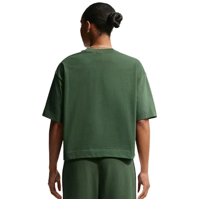 T-Shirt Nike Sportswear Boxy Mulher