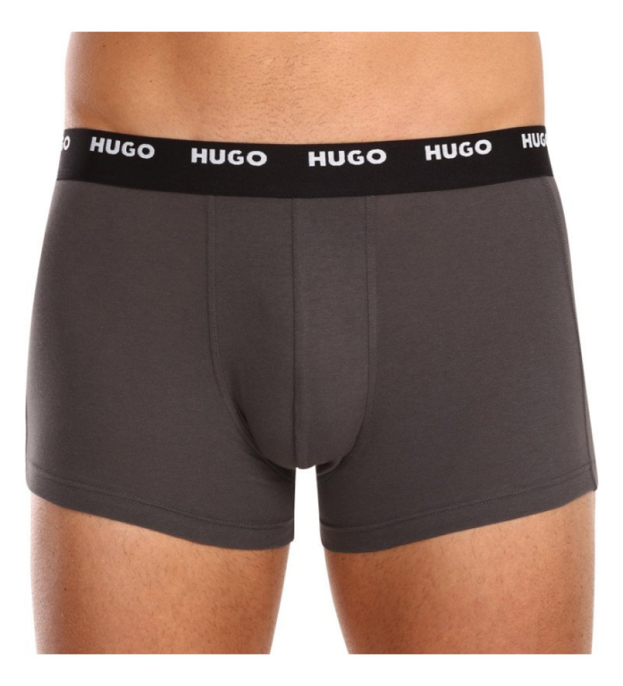 Pacote com 5 cuecas boxer elásticas HUGO nas cores cinza, preto, branco e vermelho.