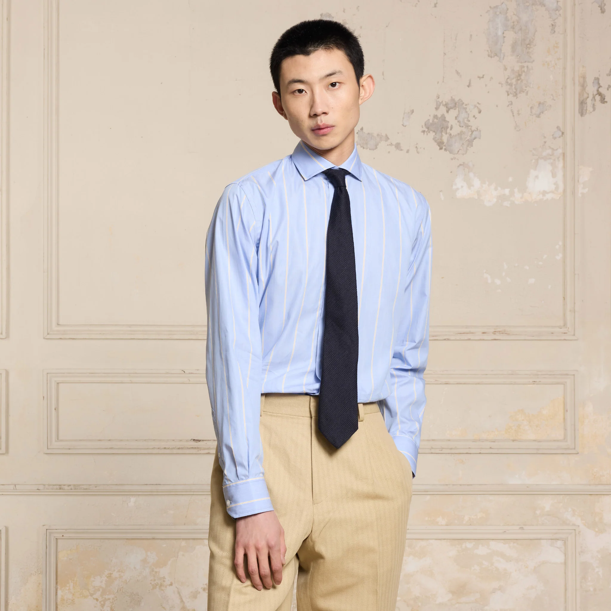 Blue poplin shirt with yellow stripes