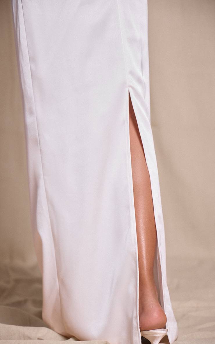 Blanc Jupe Longue Asymétrique En Satin Premium Avec Taille Froncée
