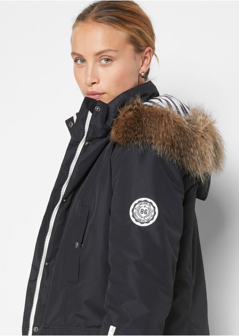 Veste fonctionnelle outdoor avec capuche