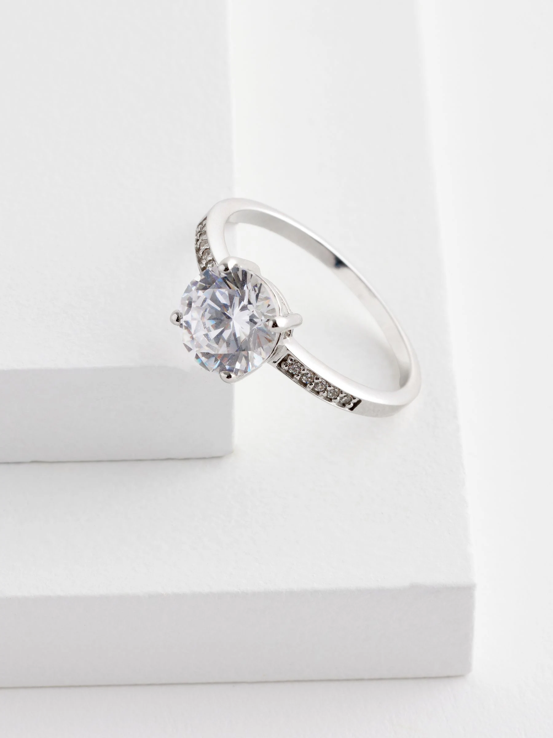 Echt zilver - Ring met vierkante zirkoon