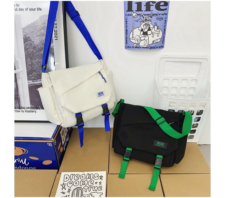 Mulgam - Nylon crossbodytas met gesp